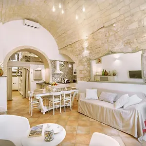 Mario Leggio 83, A Casa Ragusa
