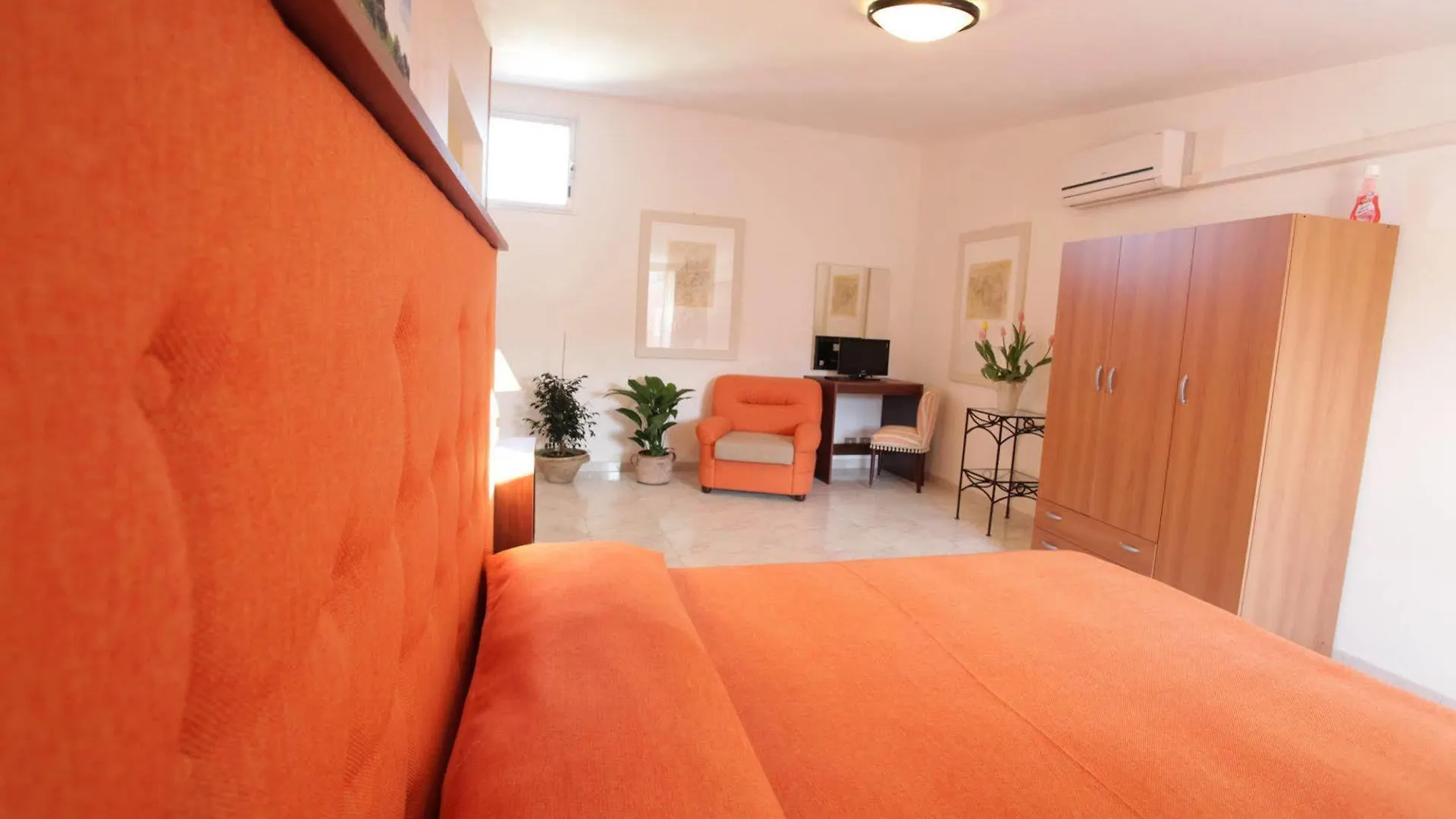 Apartment Case Francesco Ragusa Italy